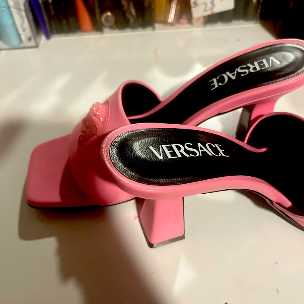 Versace pink slides